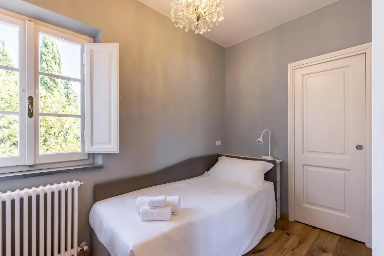Ninfeo Dell' Arancera Bed & Breakfast Calci Italy