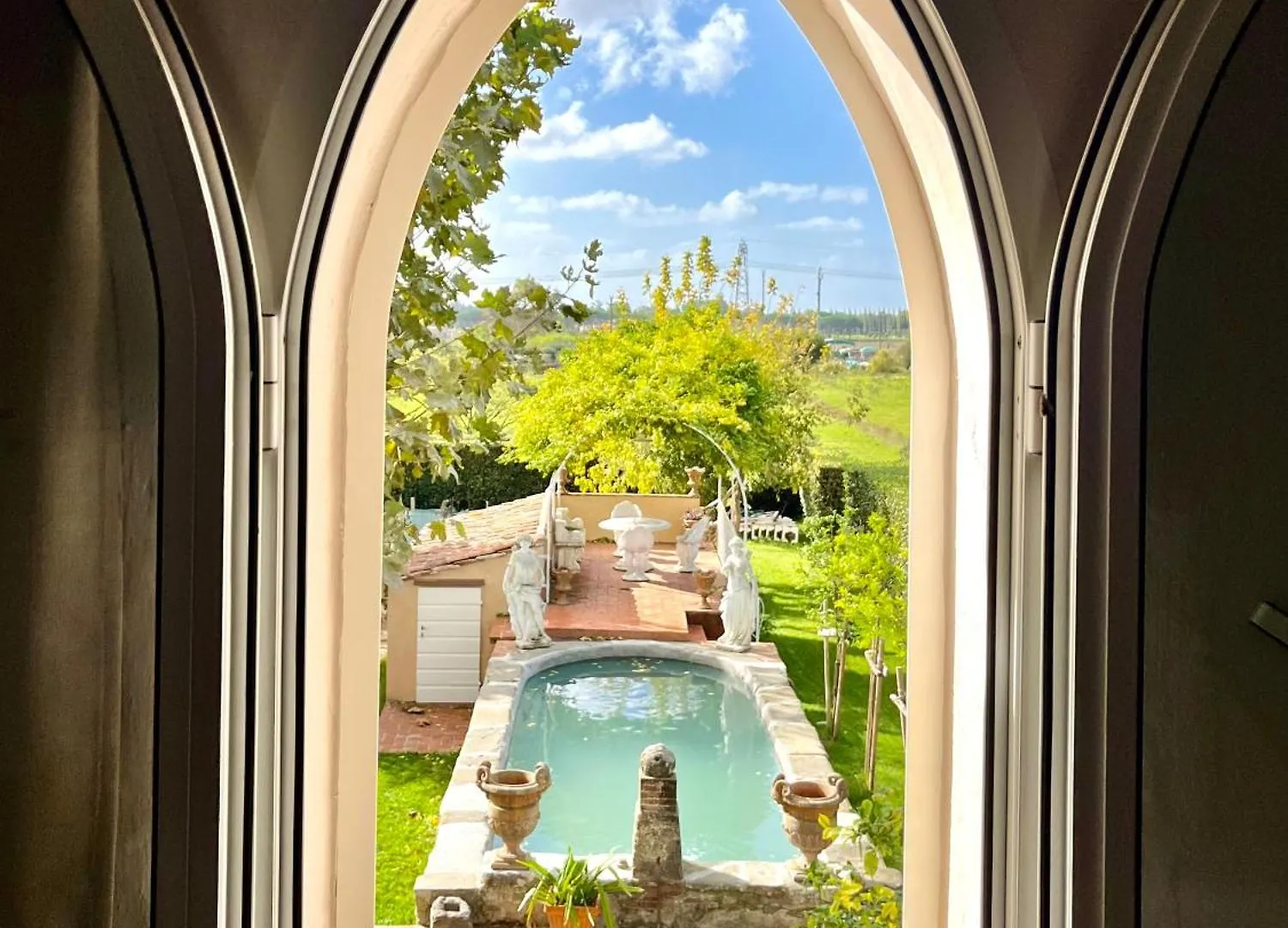 Ninfeo Dell' Arancera Bed & Breakfast Calci