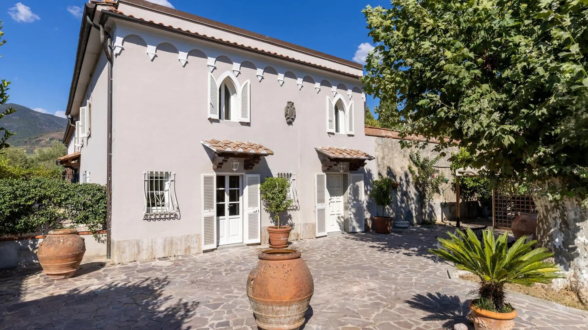 Ninfeo Dell' Arancera Bed & Breakfast Calci