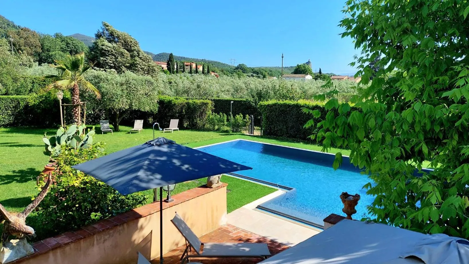 Ninfeo Dell' Arancera Bed & Breakfast Calci 0*,  Italy