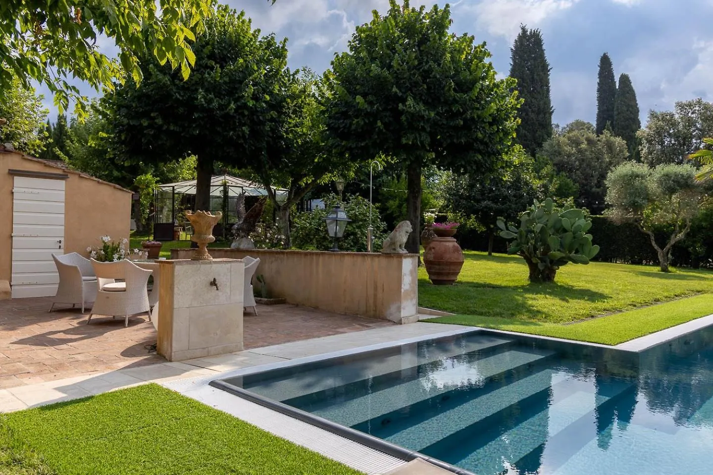 Ninfeo Dell' Arancera Bed & Breakfast Calci